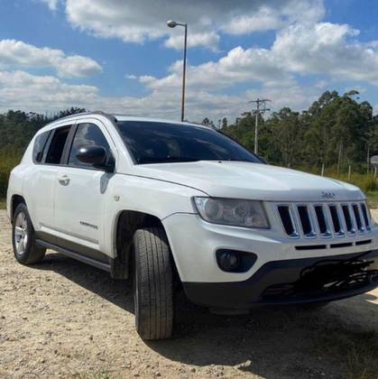 JEEP COMPASS 2.0 SPORT 4X2 16V GASOLINA 4P AUTOMÁTICO